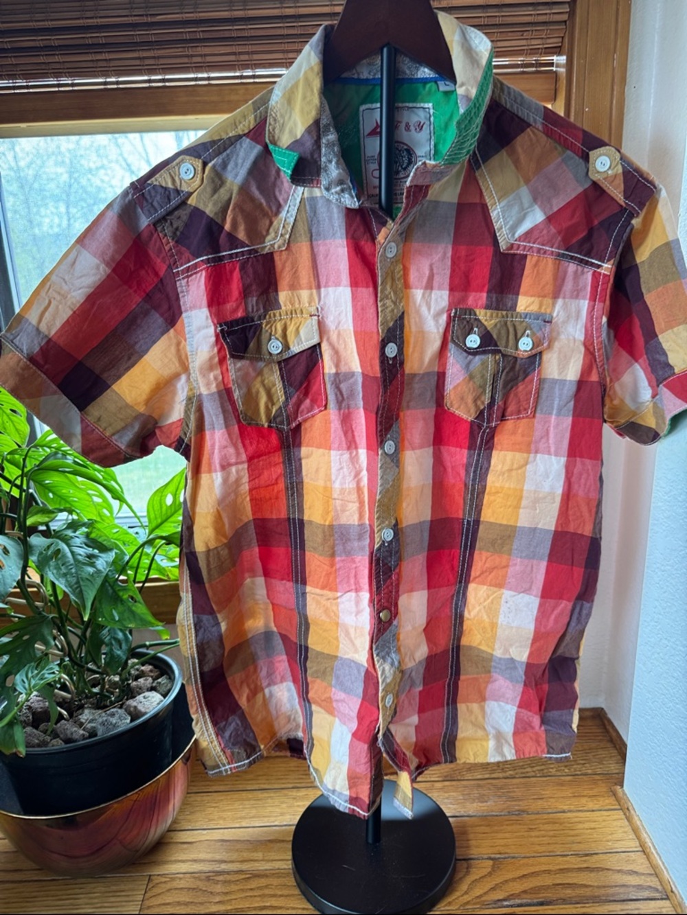 Men’s Multicolor Plaid Casual Button Down Shirt unique Robert graham style SZ Me